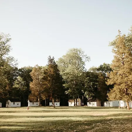 Mammoth Cave Lodge And Cabins